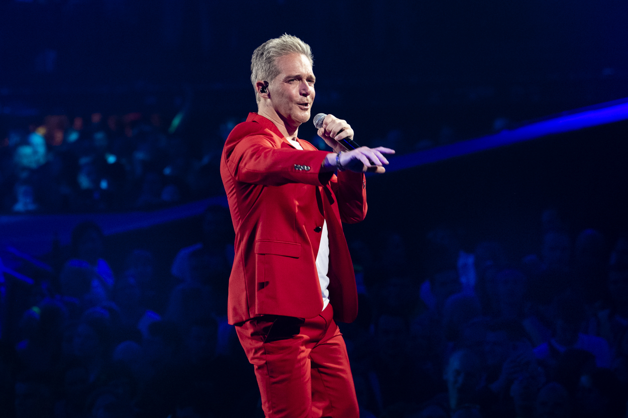MNM Back To The 90s & Nillies - Christophe @ Sportpaleis, foto 3, foto's door Sandra Van Watermeulen - FrontView Magazine