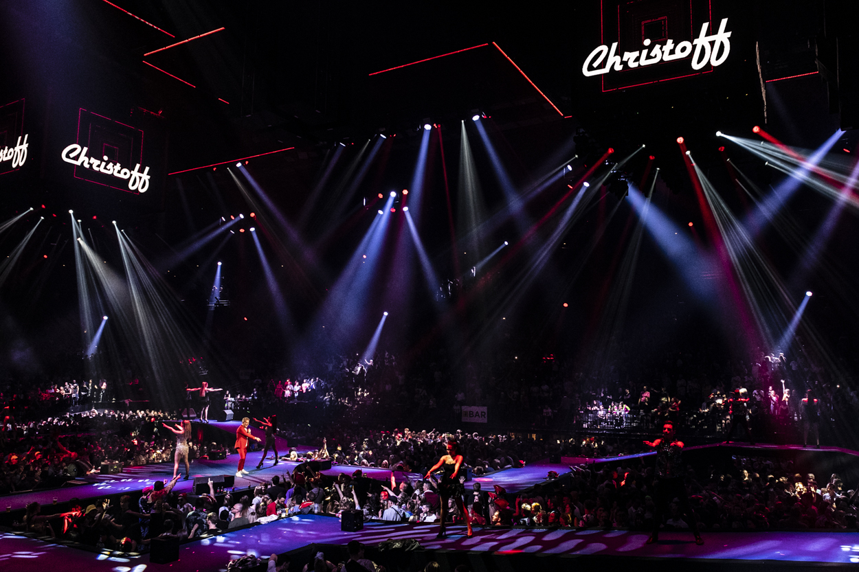 MNM Back To The 90s & Nillies - Christophe @ Sportpaleis, foto 10, foto's door Sandra Van Watermeulen - FrontView Magazine