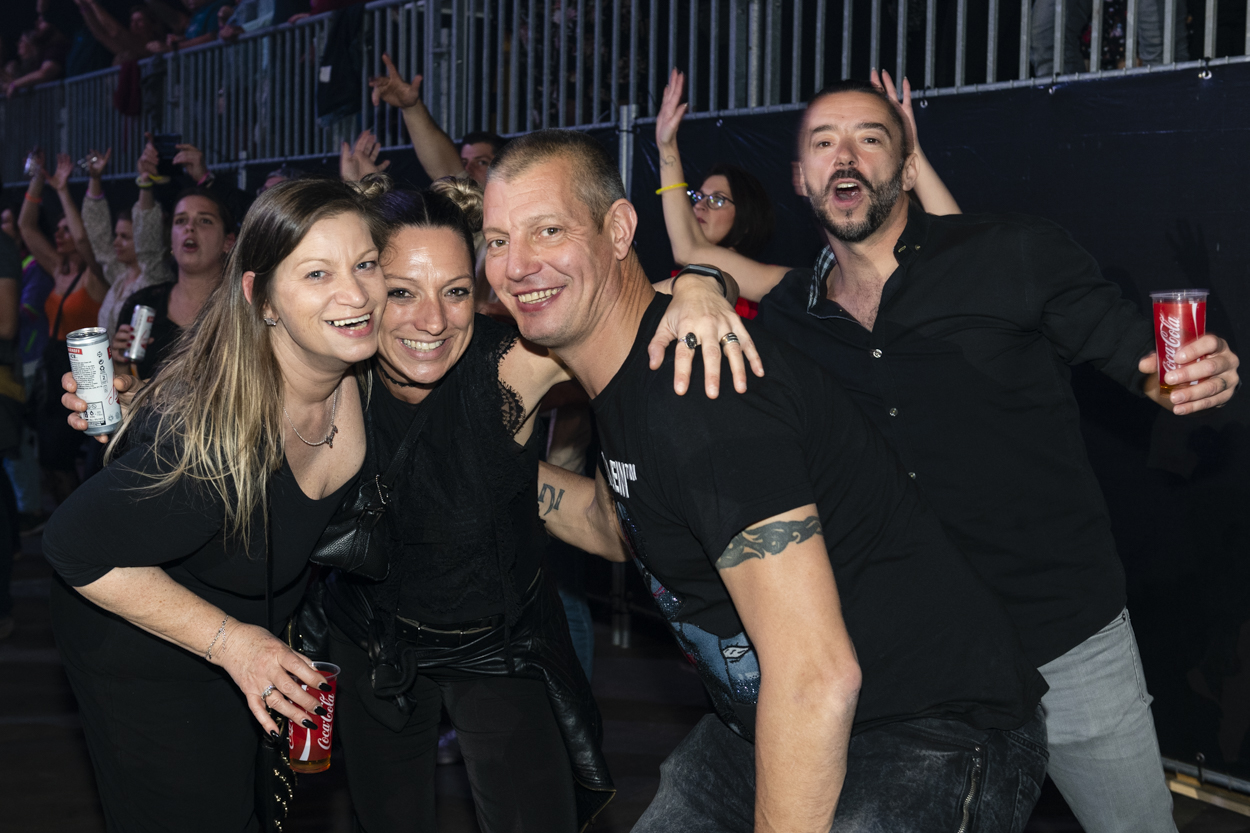 MNM Back To The 90s & Nillies - Sfeer @ Sportpaleis, picture 4, photographed by Sandra Van Watermeulen - FrontView Magazine