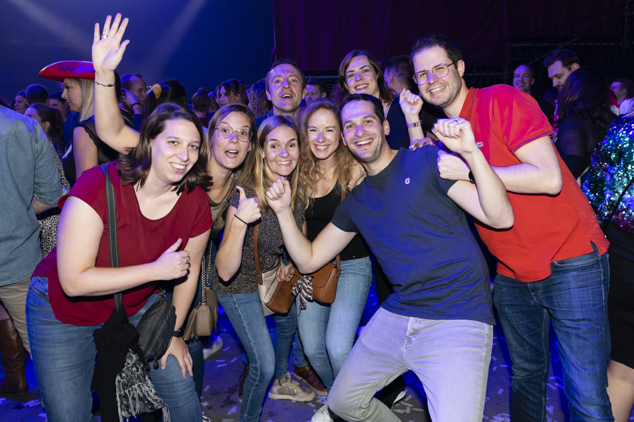 MNM Back To The 90s & Nillies - Sfeer @ Sportpaleis, picture 12, photographed by Sandra Van Watermeulen - FrontView Magazine