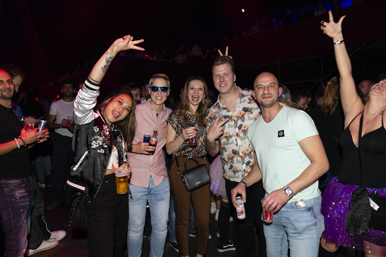MNM Back To The 90s & Nillies - Sfeer @ Sportpaleis, picture 25, photographed by Sandra Van Watermeulen - FrontView Magazine