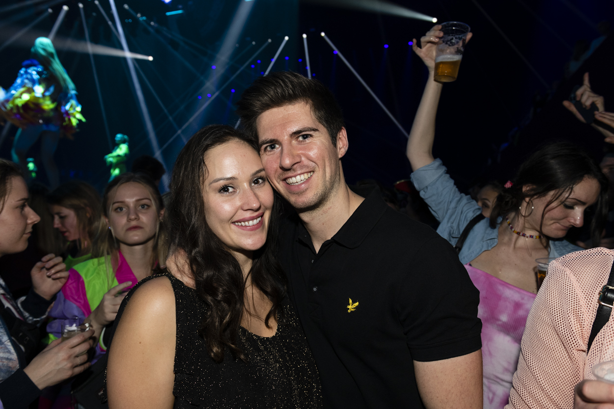 MNM Back To The 90s & Nillies - Sfeer @ Sportpaleis, picture 29, photographed by Sandra Van Watermeulen - FrontView Magazine