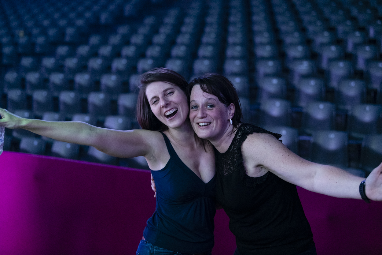 MNM Back To The 90s & Nillies - Sfeer @ Sportpaleis, picture 37, photographed by Sandra Van Watermeulen - FrontView Magazine