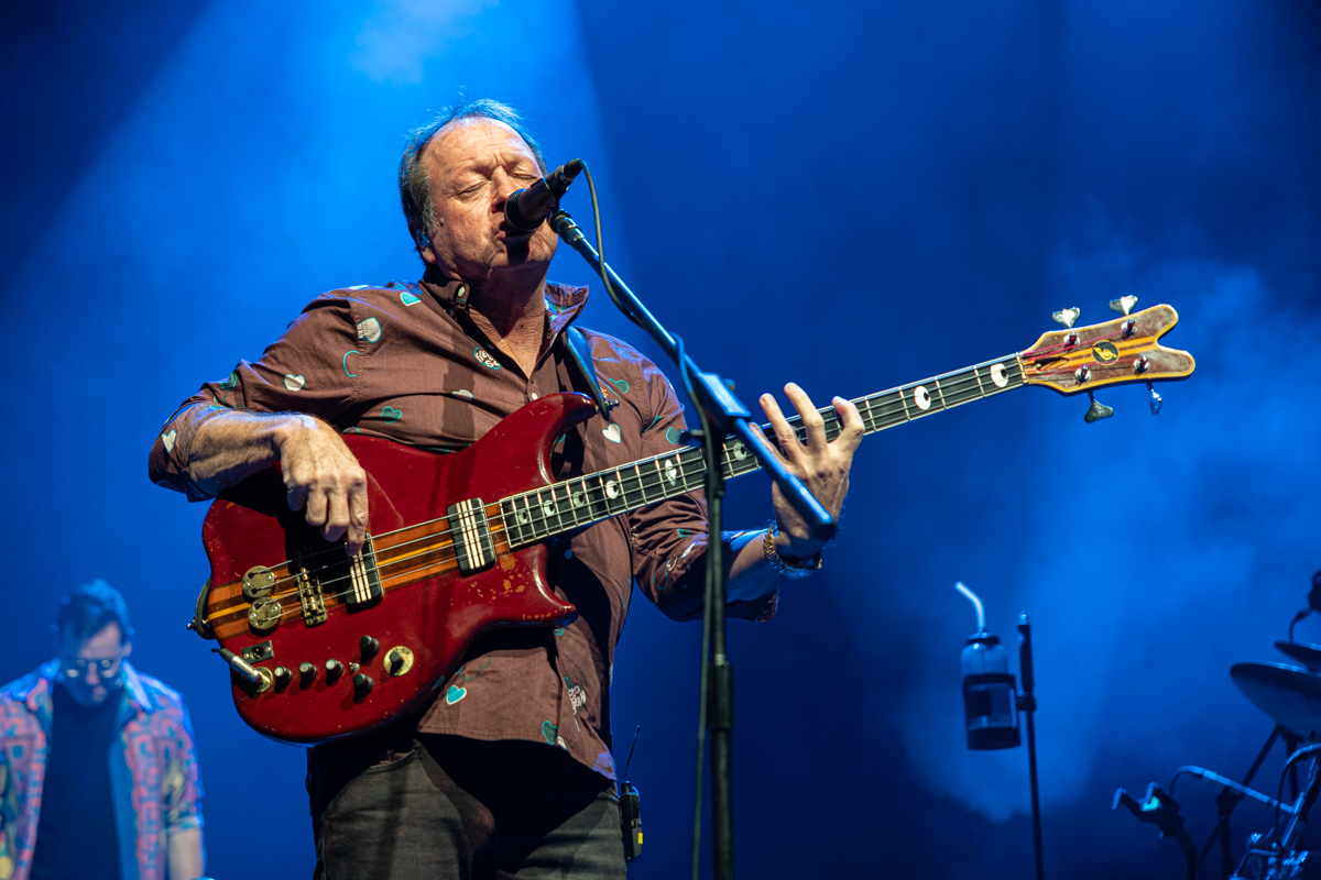 Level 42 @ 013, picture 3, photographed by David Johnson - FrontView Magazine