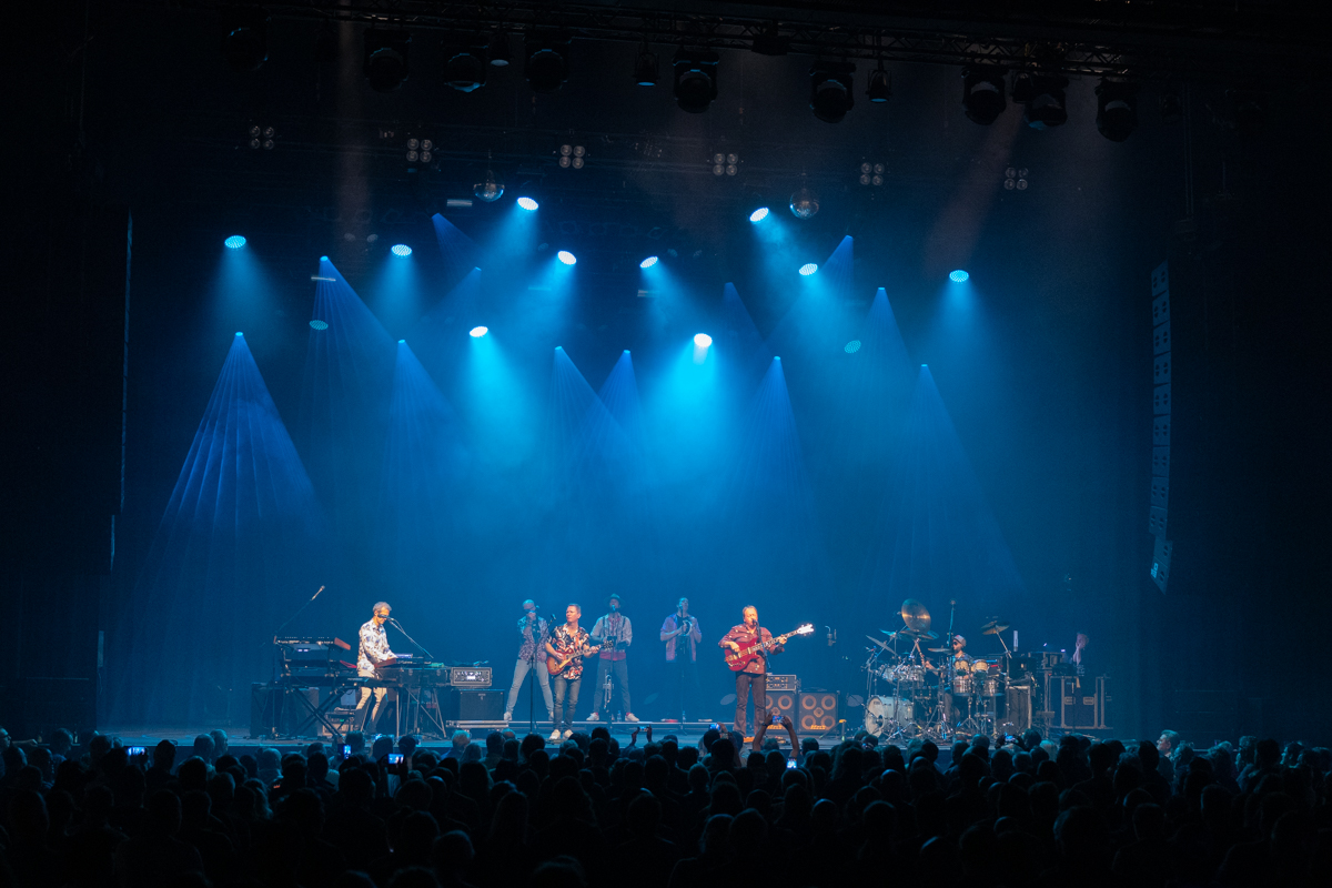 Level 42 @ 013, picture 20, photographed by David Johnson - FrontView Magazine