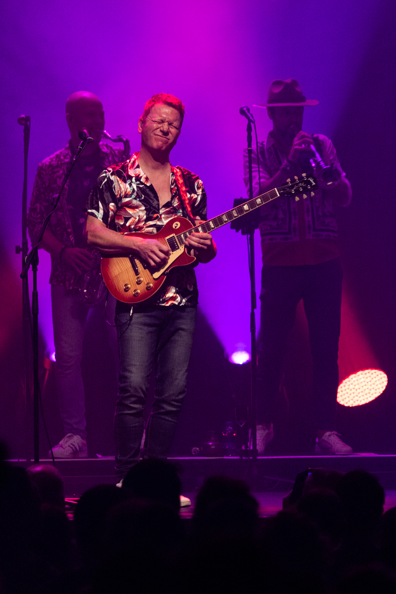 Level 42 @ 013, picture 31, photographed by David Johnson - FrontView Magazine