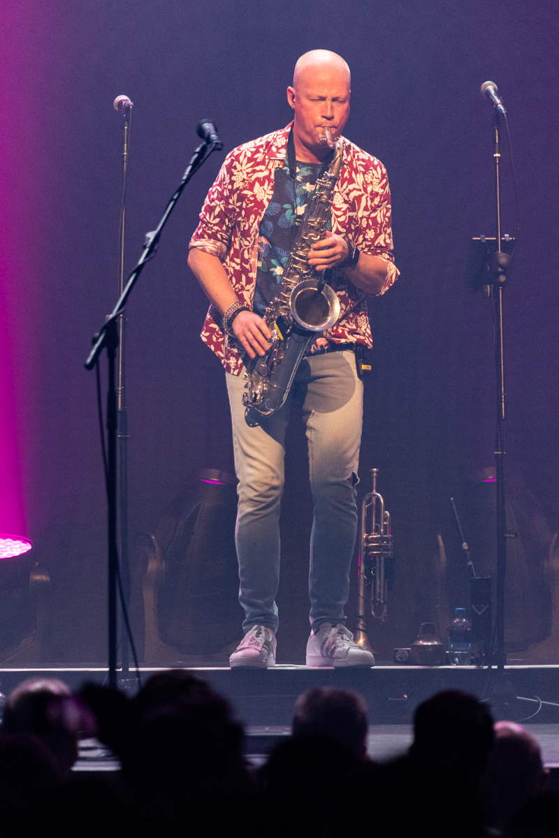 Level 42 @ 013, picture 32, photographed by David Johnson - FrontView Magazine