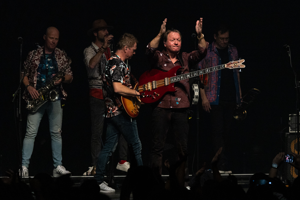 Level 42 @ 013, picture 37, photographed by David Johnson - FrontView Magazine