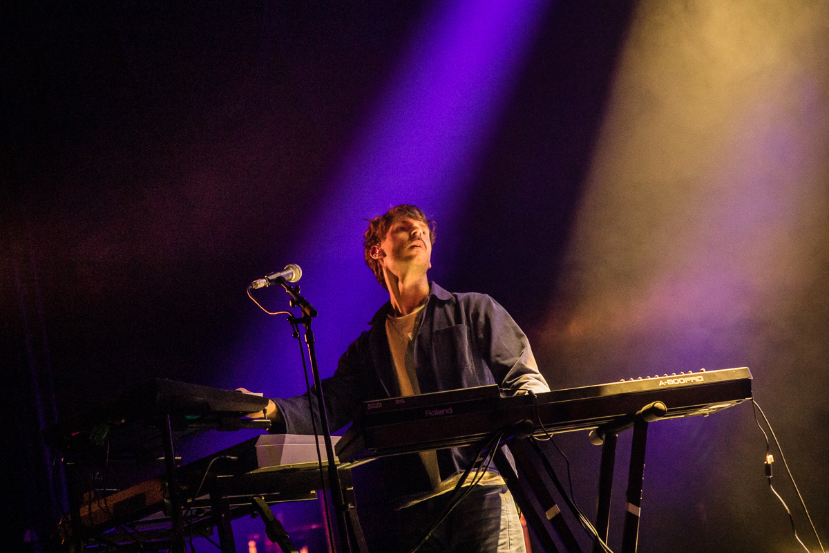 Mauro Pawlowski @ Het Depot, picture 6, photographed by Jürgen Bruynooghe - FrontView Magazine