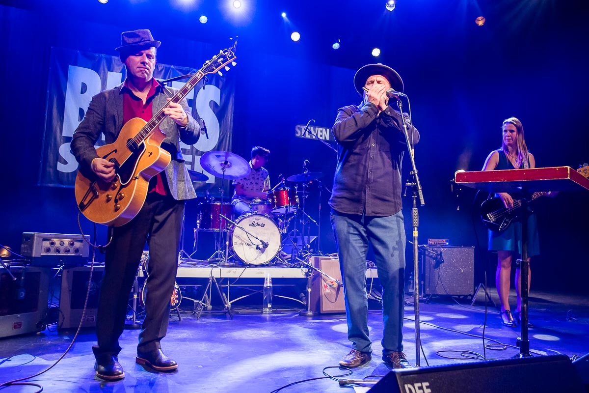 Steven Troch band @ Blues in Schoten, picture 9, photographed by Marc Verdonck - FrontView Magazine