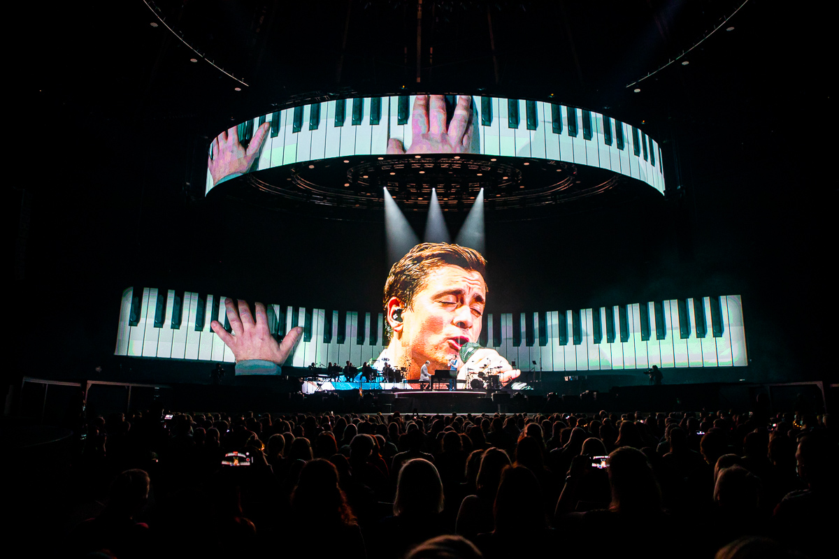 Niels Destadsbader - Sterker @ Sportpaleis, picture 27, photographed by Dimitri Vanlommel - FrontView Magazine