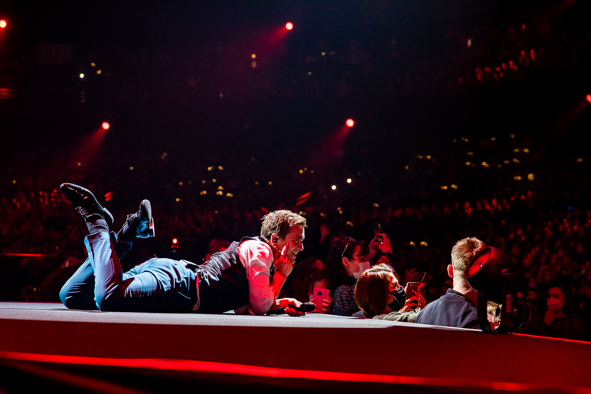 Niels Destadsbader - Sterker @ Sportpaleis, picture 33, photographed by Dimitri Vanlommel - FrontView Magazine