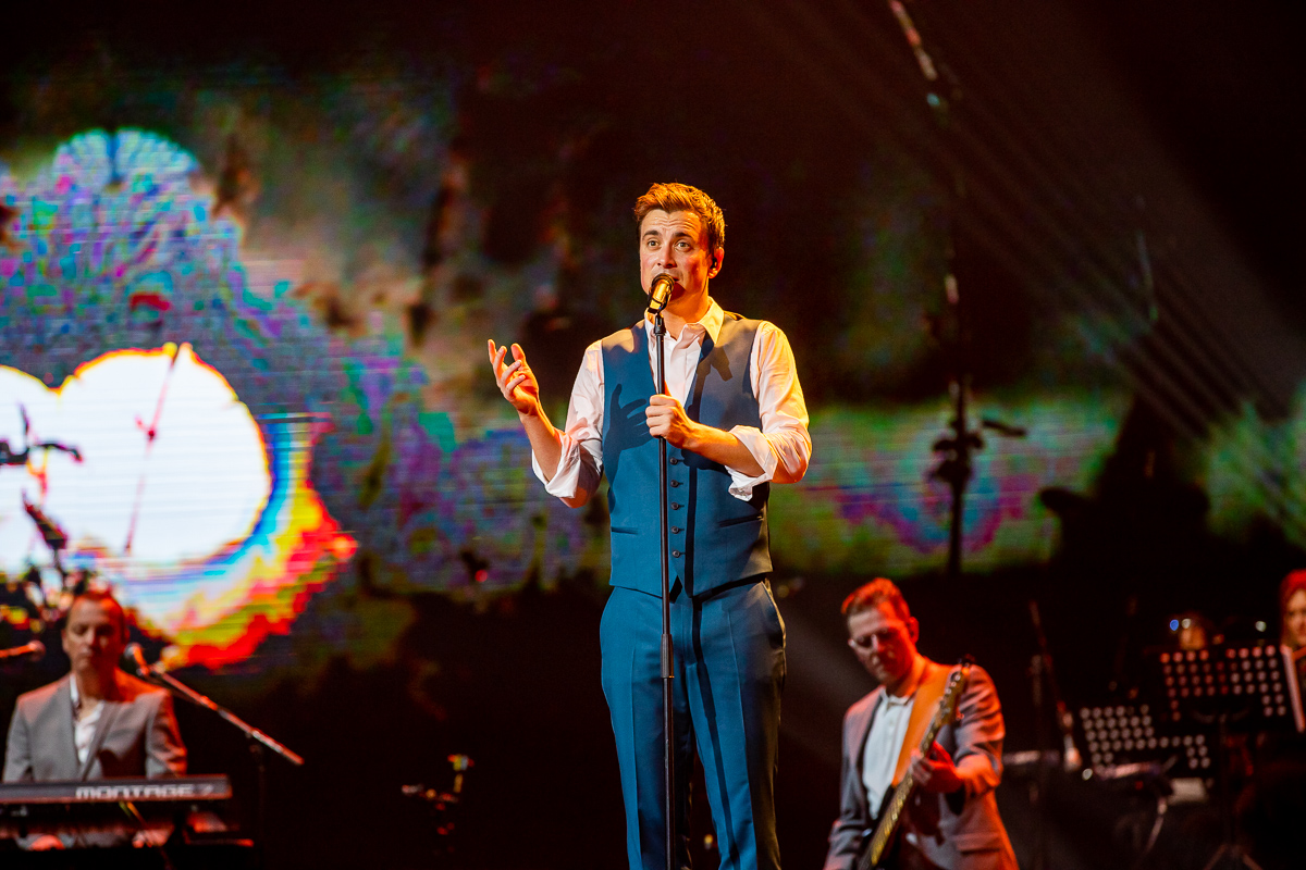 Niels Destadsbader - Sterker @ Sportpaleis, picture 67, photographed by Dimitri Vanlommel - FrontView Magazine