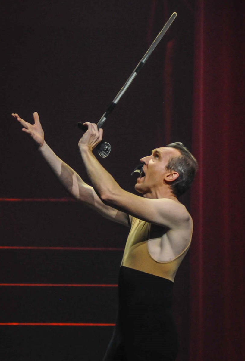 Stany's vette verjaardagsshow @ Theater Elckerlyc, picture 18, photographed by Peter Minnebo - FrontView Magazine