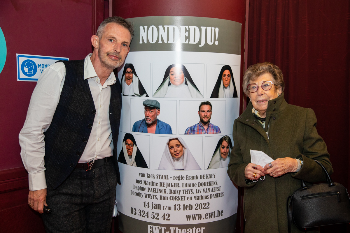 Première Nondedju @ EWT Deurne, foto 1, foto's door Goele Bormans - FrontView Magazine