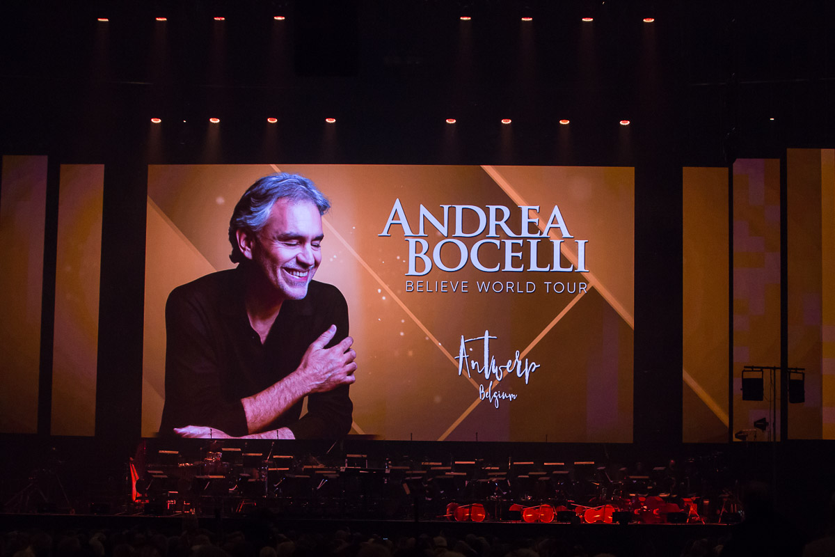 Andrea Bocelli @ Sportpaleis, picture 1, photographed by Marc Verdonck - FrontView Magazine