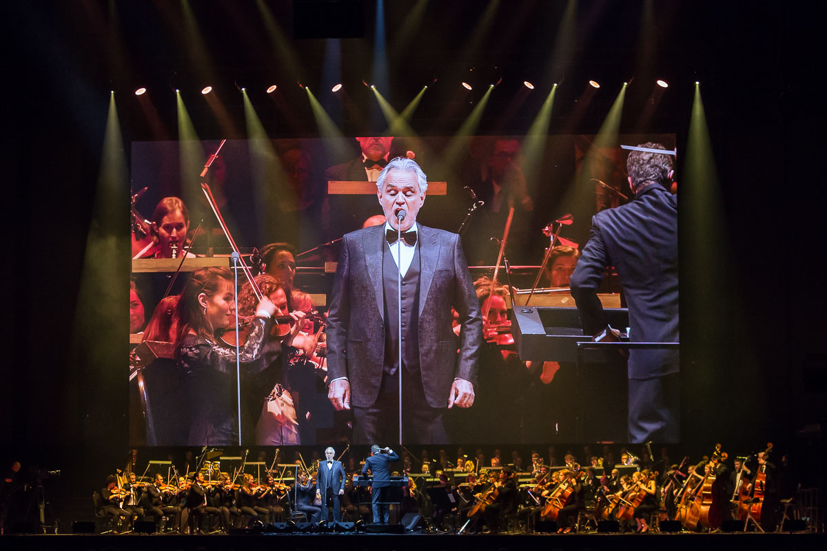 Andrea Bocelli @ Sportpaleis, picture 13, photographed by Marc Verdonck - FrontView Magazine