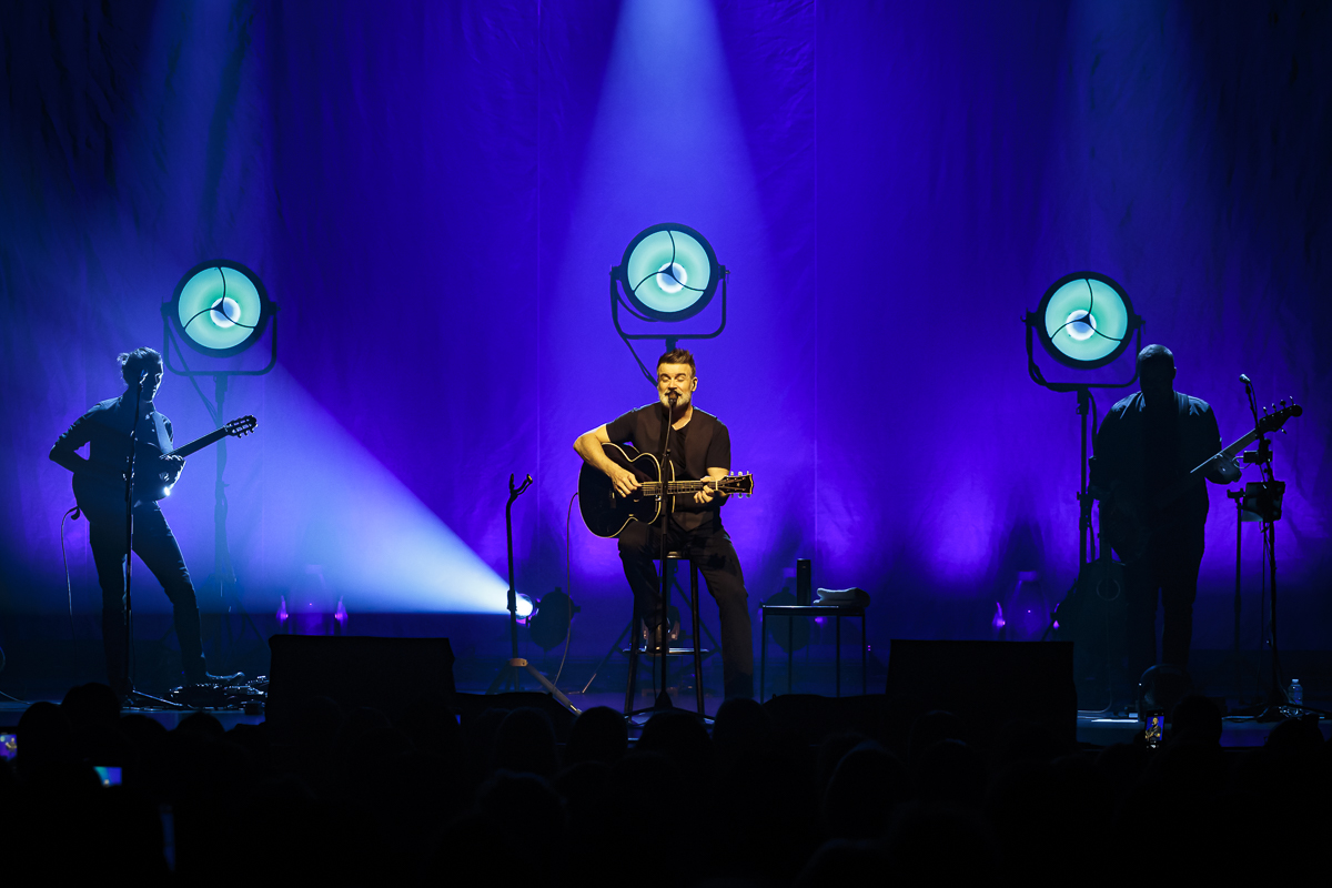 Roch Voisine @ Koninklijk Circus, picture 1, photographed by Alex Wyckmans - FrontView Magazine