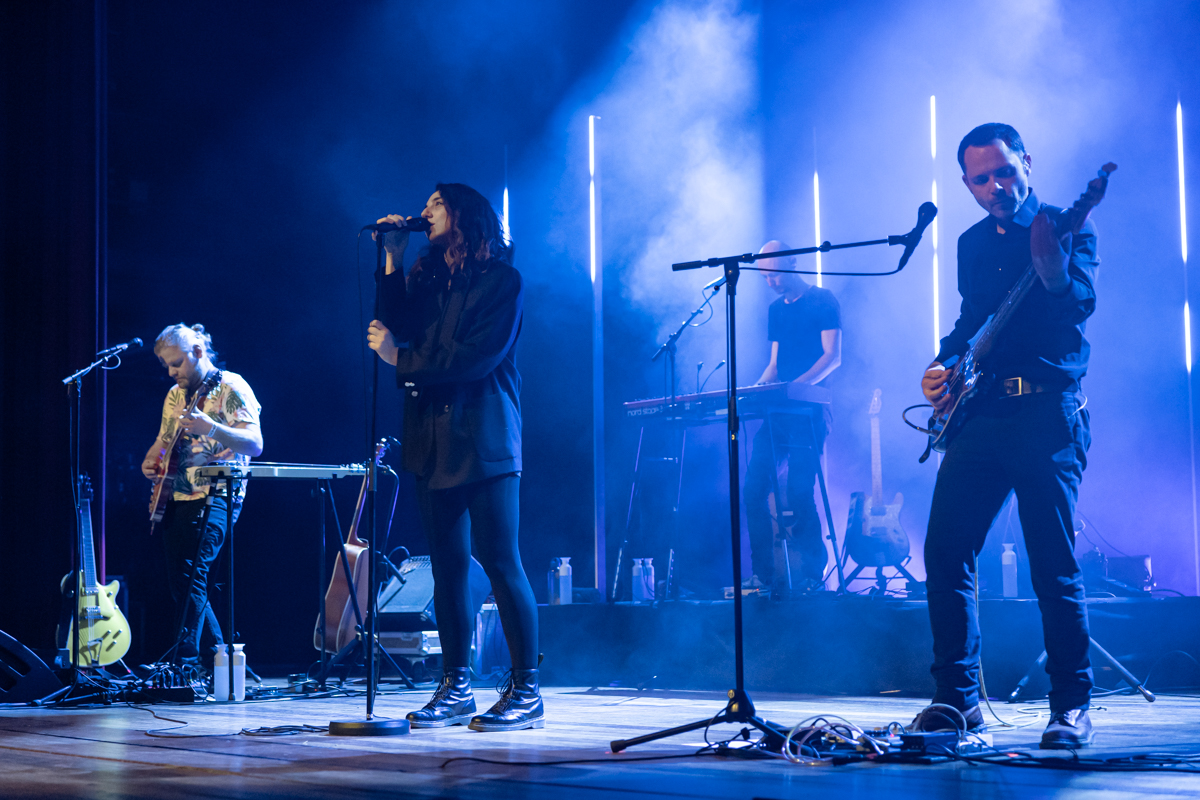 Intergalactic Lovers @ De Roma, foto 1, foto's door David Johnson - FrontView Magazine