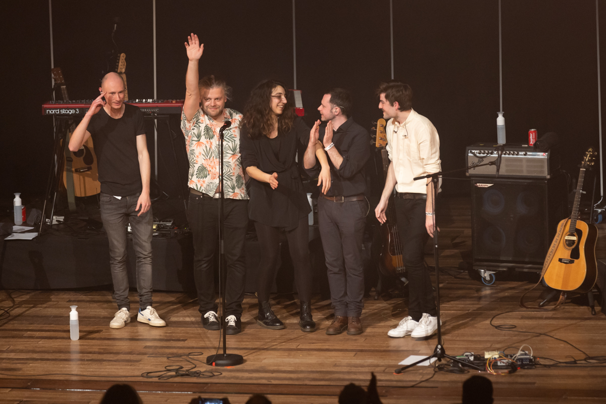 Intergalactic Lovers @ De Roma, foto 20, foto's door David Johnson - FrontView Magazine