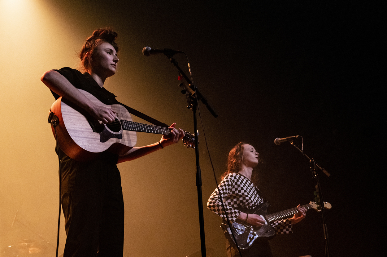 Kids with Buns @ Lotto Arena, foto 2, foto's door Sandra Van Watermeulen - FrontView Magazine