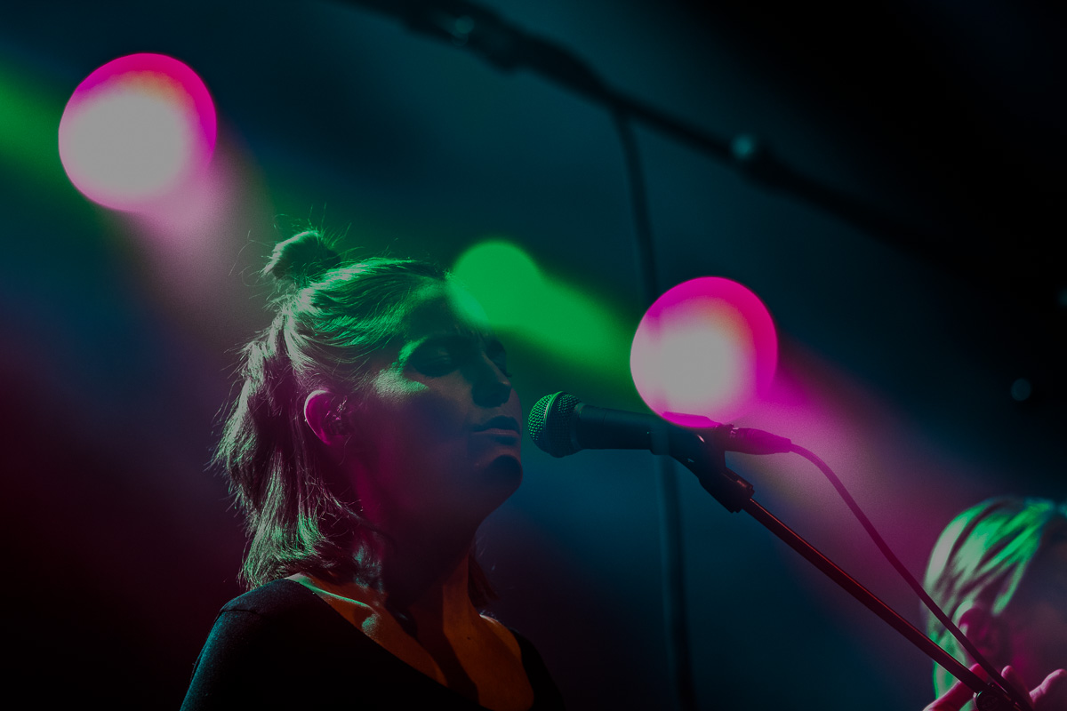 Darling West @ 013, picture 4, photographed by Ann Carpentier - FrontView Magazine