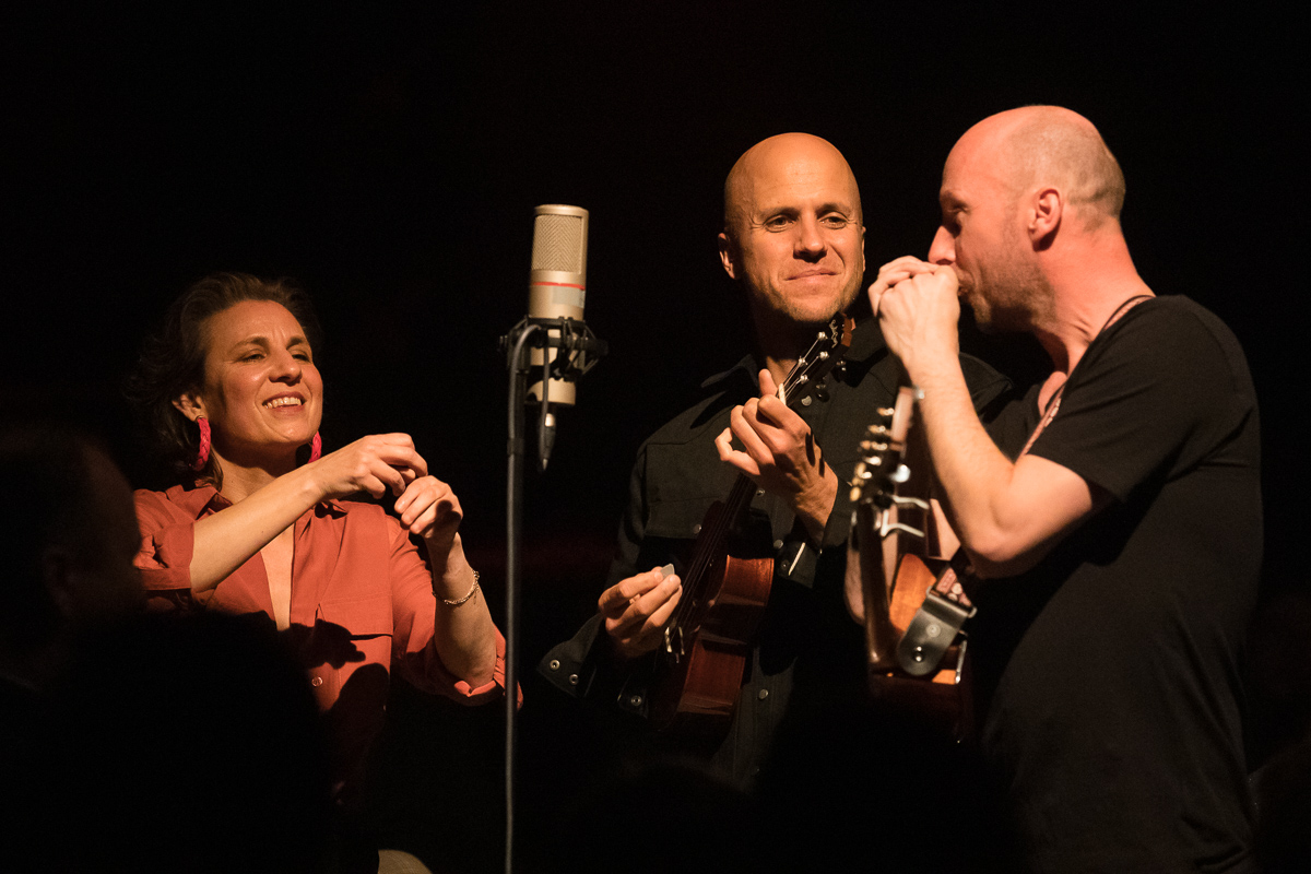 Milow @ Hangar 3020, picture 2, photographed by Jürgen Bruynooghe - FrontView Magazine
