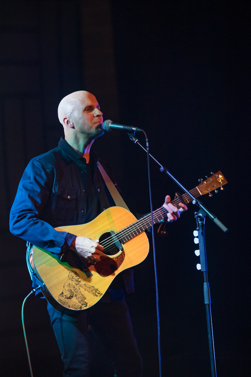 Milow @ Hangar 3020, picture 8, photographed by Jürgen Bruynooghe - FrontView Magazine