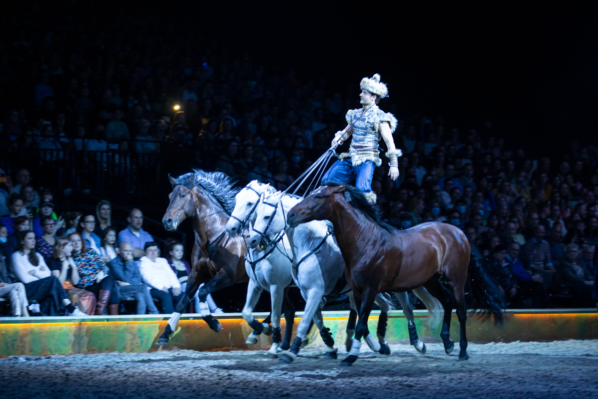 Cavalluna "Celebration" @ Sportpaleis, picture 21, photographed by dirk janssens - FrontView Magazine