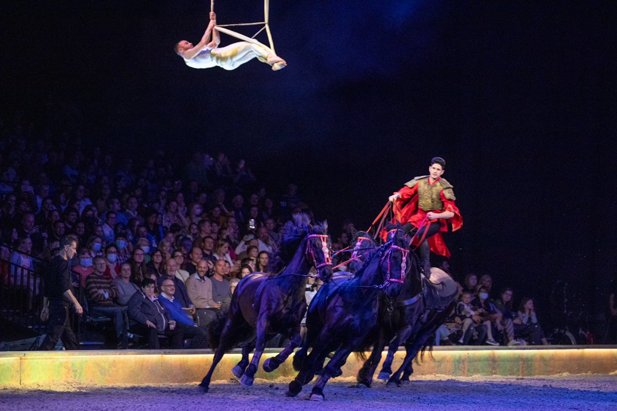 Cavalluna "Celebration" @ Sportpaleis, picture 38, photographed by dirk janssens - FrontView Magazine