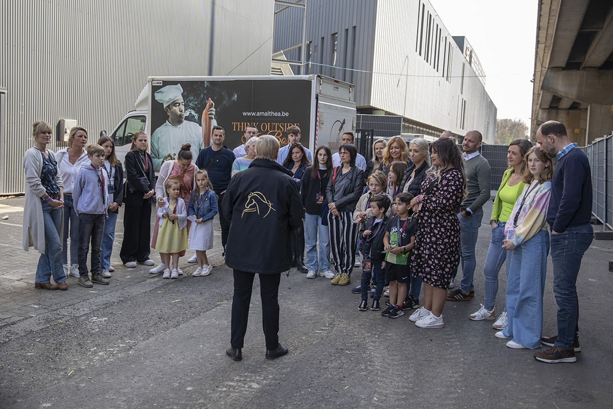 Cavalluna "Celebration" stable Tour backstage @ Sportpaleis, picture 14, photographed by dirk janssens - FrontView Magazine