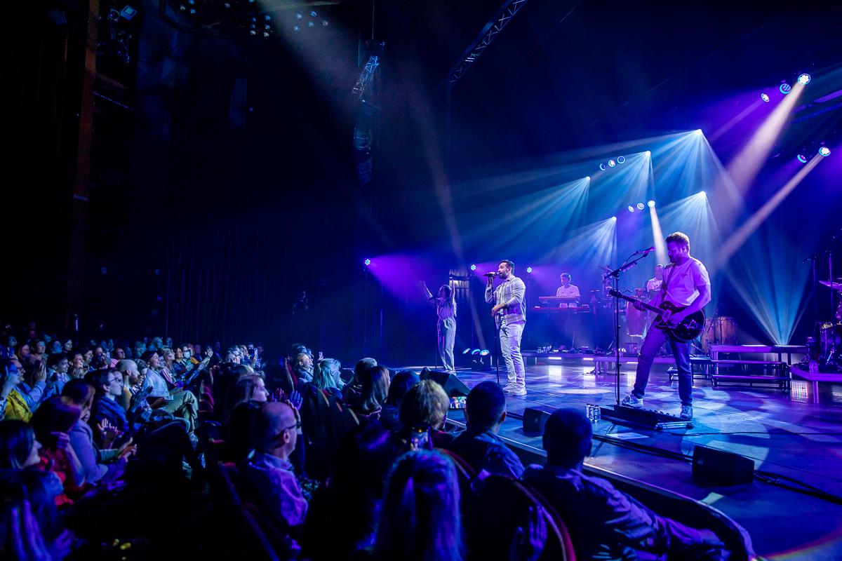 Metejoor @ Stadsschouwburg Antwerpen, picture 3, photographed by Dimitri Vanlommel - FrontView Magazine