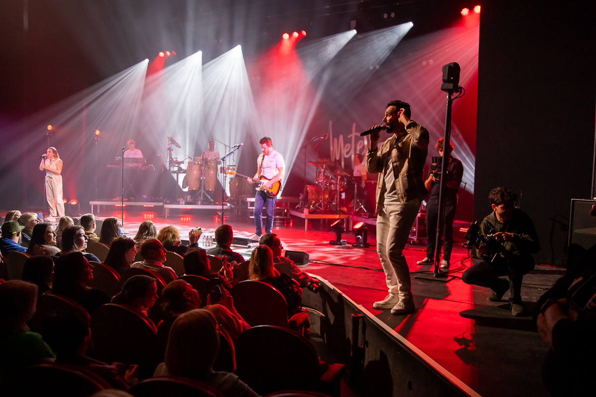 Metejoor @ Stadsschouwburg Antwerpen, picture 28, photographed by Dimitri Vanlommel - FrontView Magazine