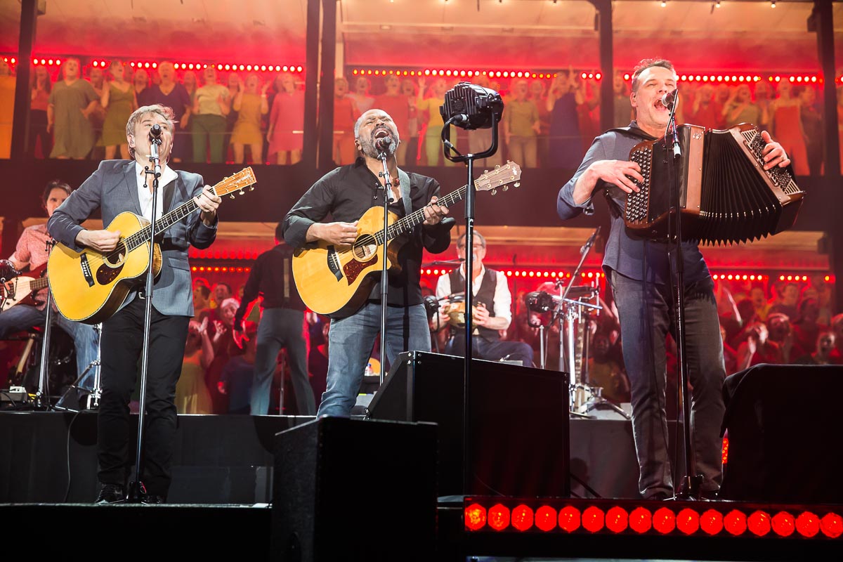 Bart Peeters Deluxe 2022 @ Lotto Arena, foto 54, foto's door Marc Verdonck - FrontView Magazine