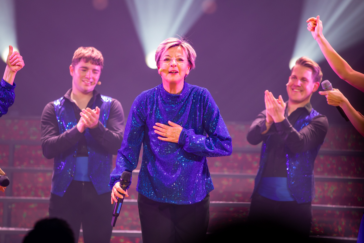 Winterrevue wordt Paasrevue - Made in Belgium @ Theater Elckerlyc, foto 16, foto's door Goele Bormans - FrontView Magazine