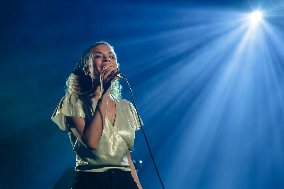 Annie Lalalove @ Ancienne Belgique, picture 5, photographed by Peter Smet - FrontView Magazine