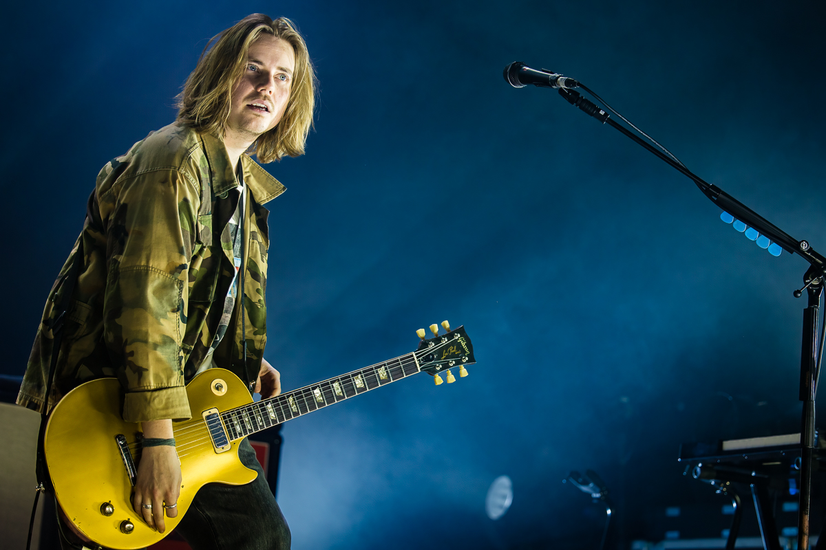 Nothing But Thieves @ De Roma, picture 7, photographed by Dorien Goetschalckx - FrontView Magazine