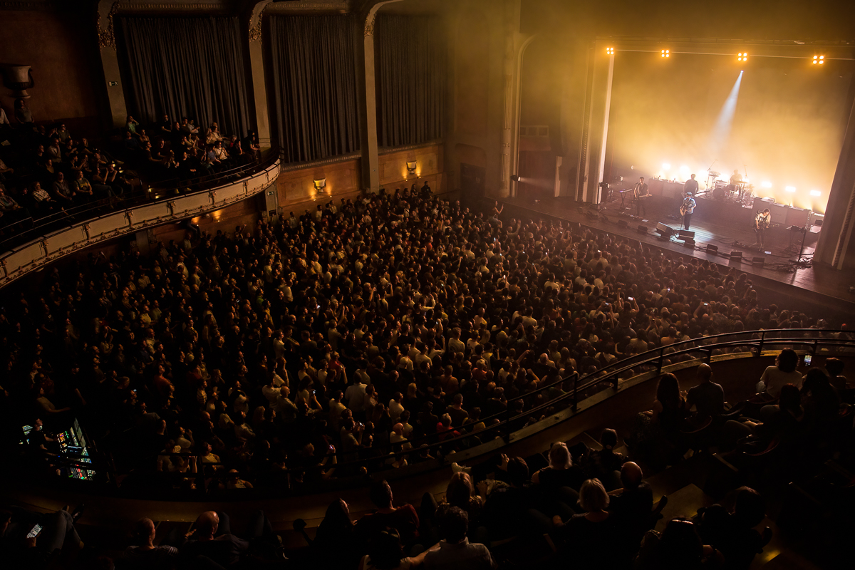 Nothing But Thieves @ De Roma, picture 13, photographed by Dorien Goetschalckx - FrontView Magazine