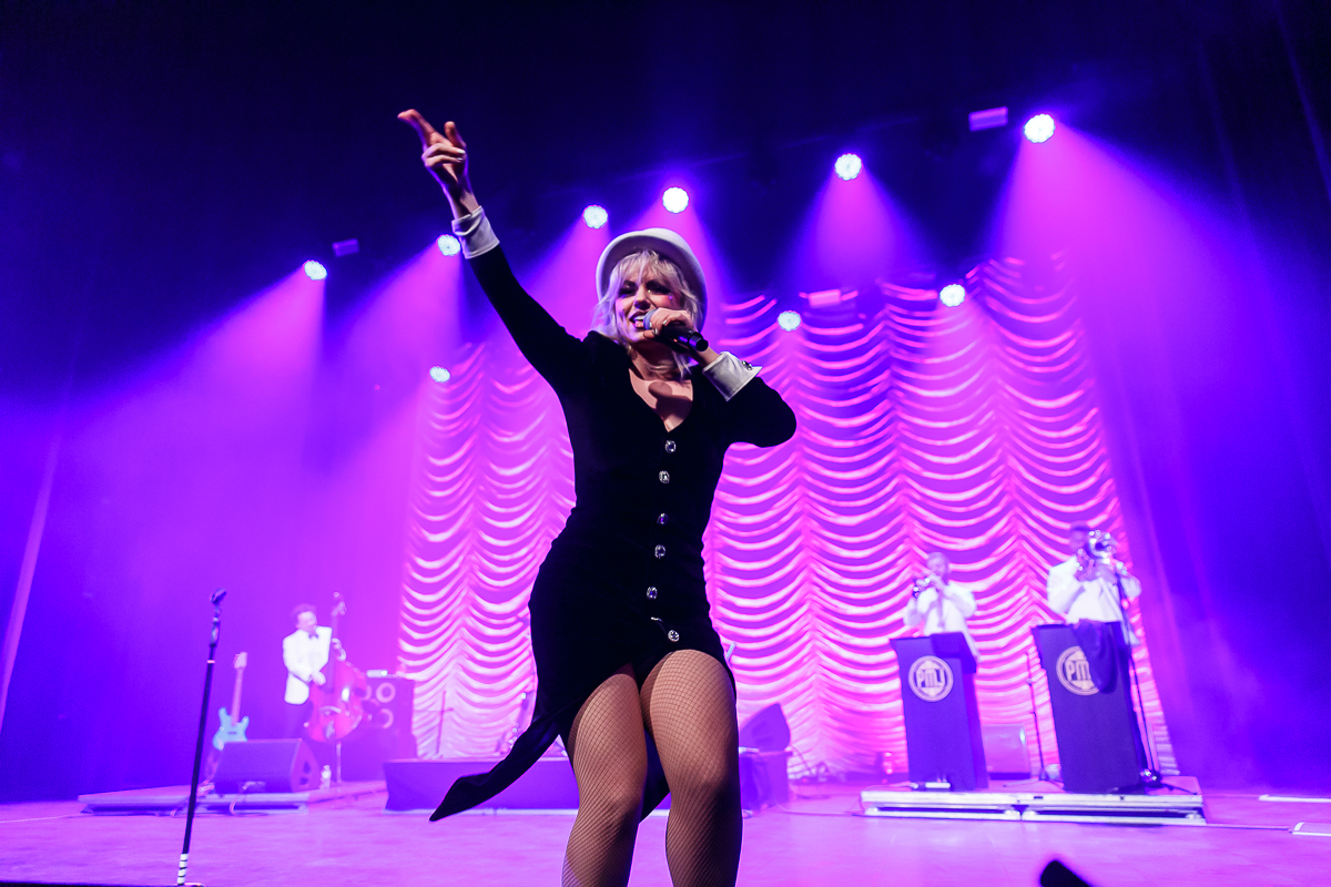 Postmodern Jukebox @ Ancienne Belgique, picture 5, photographed by Peter Smet - FrontView Magazine