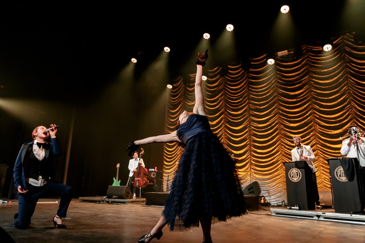 Postmodern Jukebox @ Ancienne Belgique, picture 12, photographed by Peter Smet - FrontView Magazine