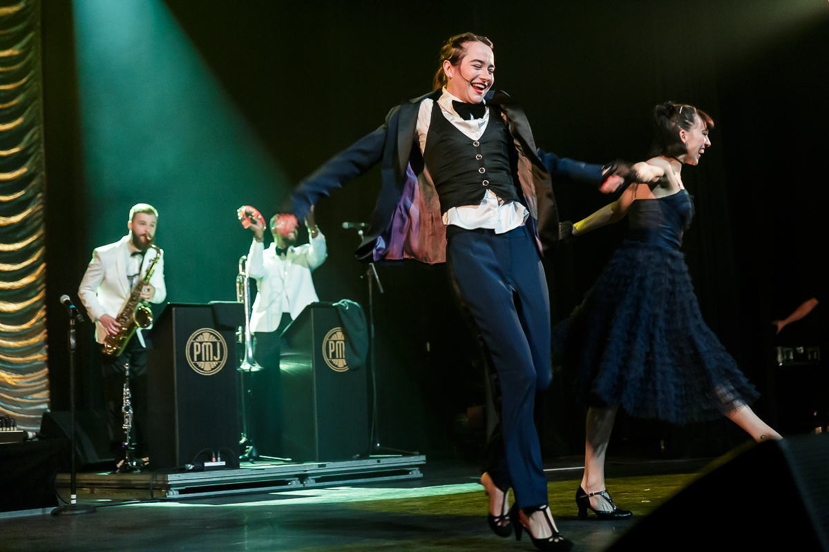 Postmodern Jukebox @ Ancienne Belgique, picture 14, photographed by Peter Smet - FrontView Magazine