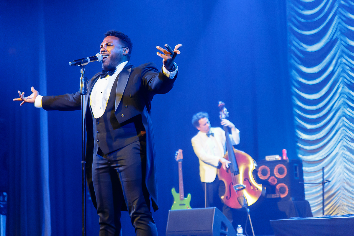 Postmodern Jukebox @ Ancienne Belgique, picture 18, photographed by Peter Smet - FrontView Magazine