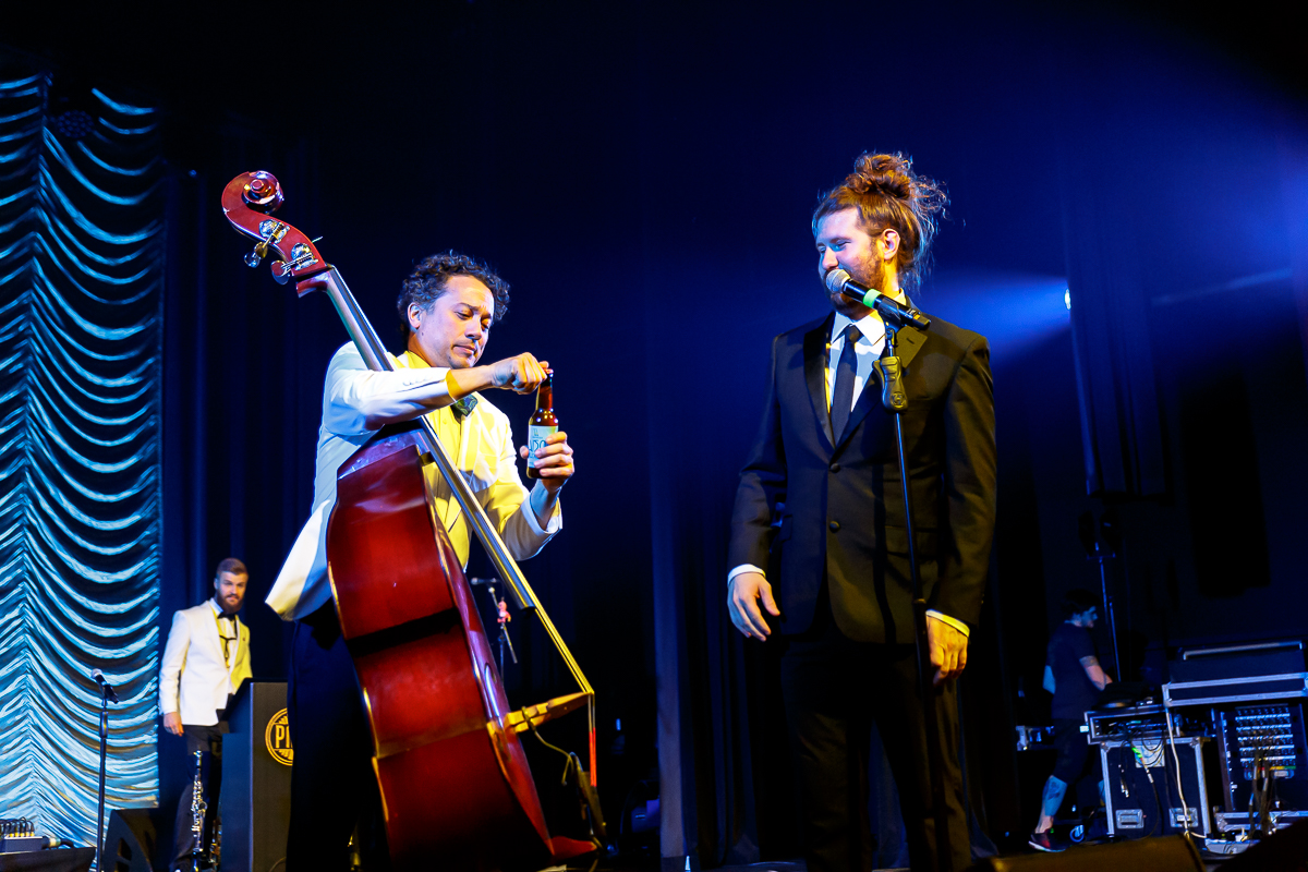 Postmodern Jukebox @ Ancienne Belgique, picture 21, photographed by Peter Smet - FrontView Magazine