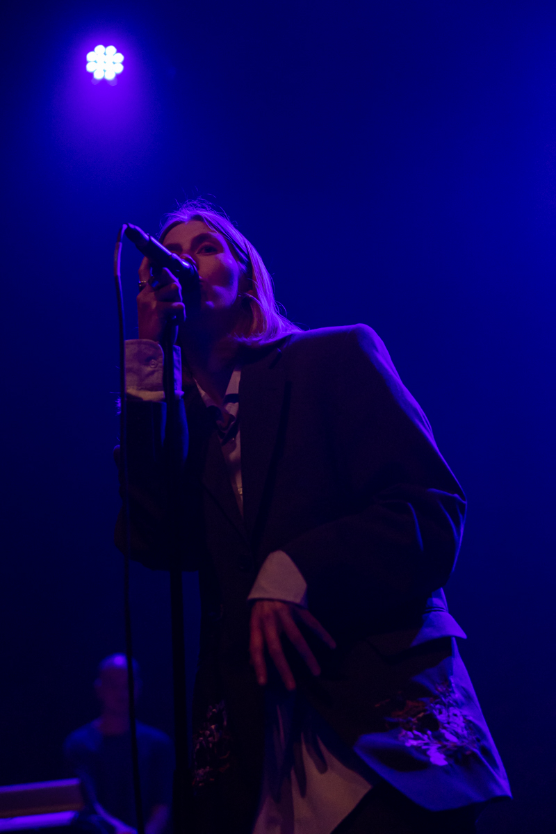 Whispering Sons @ Het Depot, picture 1, photographed by David Johnson - FrontView Magazine