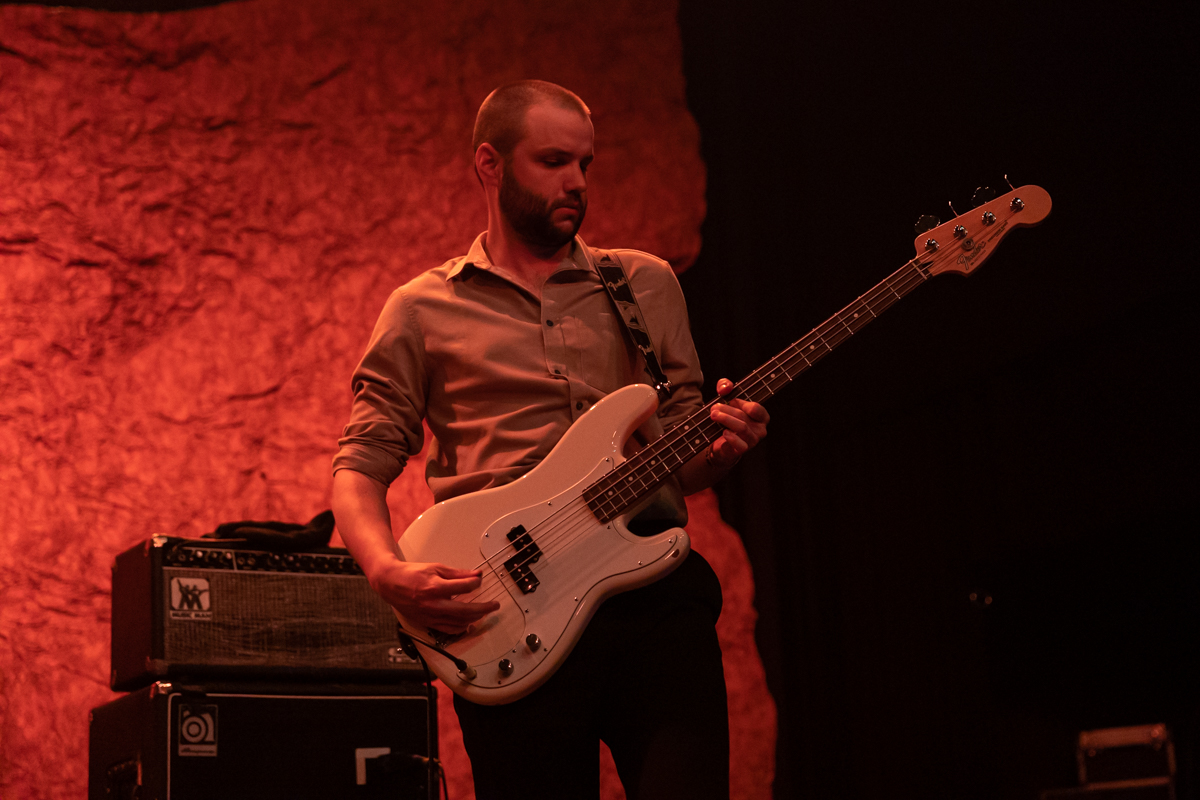 Whispering Sons @ Het Depot, picture 8, photographed by David Johnson - FrontView Magazine