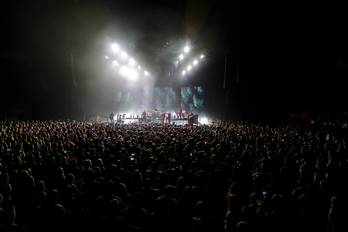 One Republic @ Vorst Nationaal, picture 21, photographed by Peter Smet - FrontView Magazine