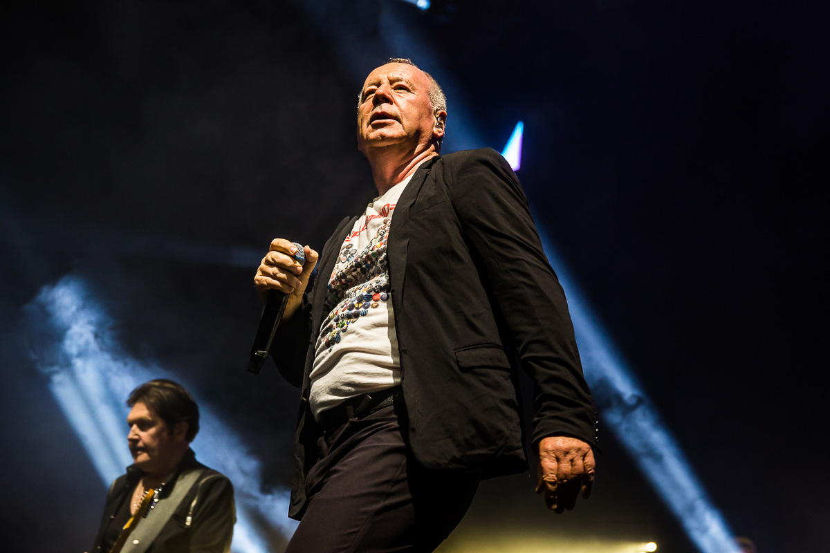 Simple Minds @ Sportpaleis, picture 22, photographed by Marc Verdonck - FrontView Magazine