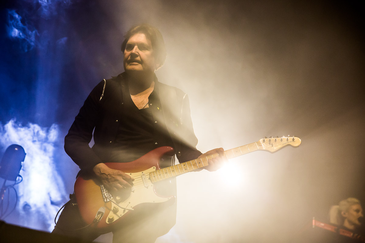 Simple Minds @ Sportpaleis, picture 33, photographed by Marc Verdonck - FrontView Magazine