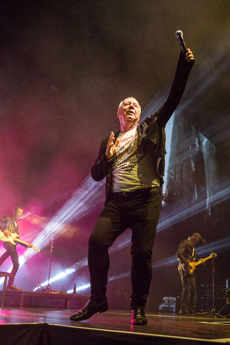 Simple Minds @ Sportpaleis, picture 34, photographed by Marc Verdonck - FrontView Magazine