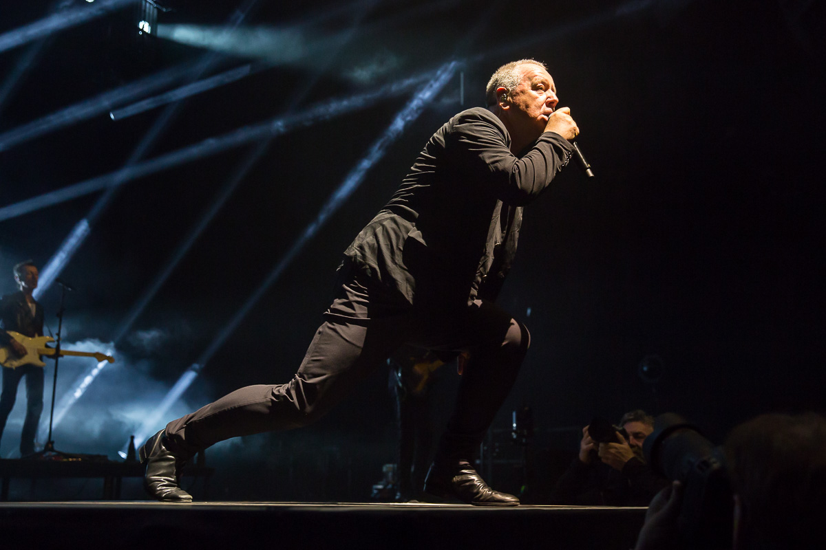 Simple Minds @ Sportpaleis, picture 41, photographed by Marc Verdonck - FrontView Magazine